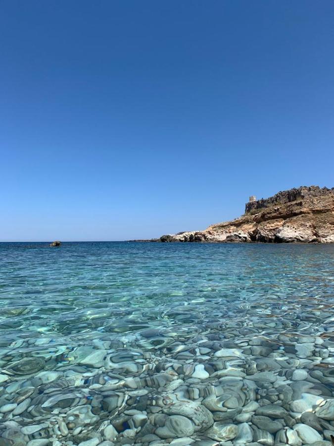 Casa Vacanza Tra Cielo E Mare Custonaci Exterior foto